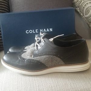 Cole Haan black wingtip oxford loafers